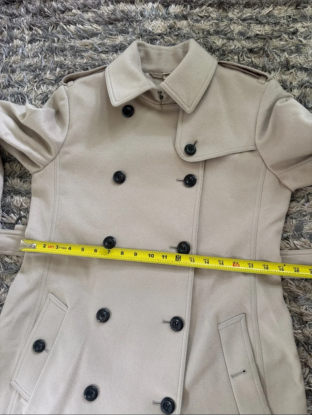 Burberry Light Beige Double-Breasted Trench Coat with Belt, Wool & Cashmere US10 - Picture 7 of 16
